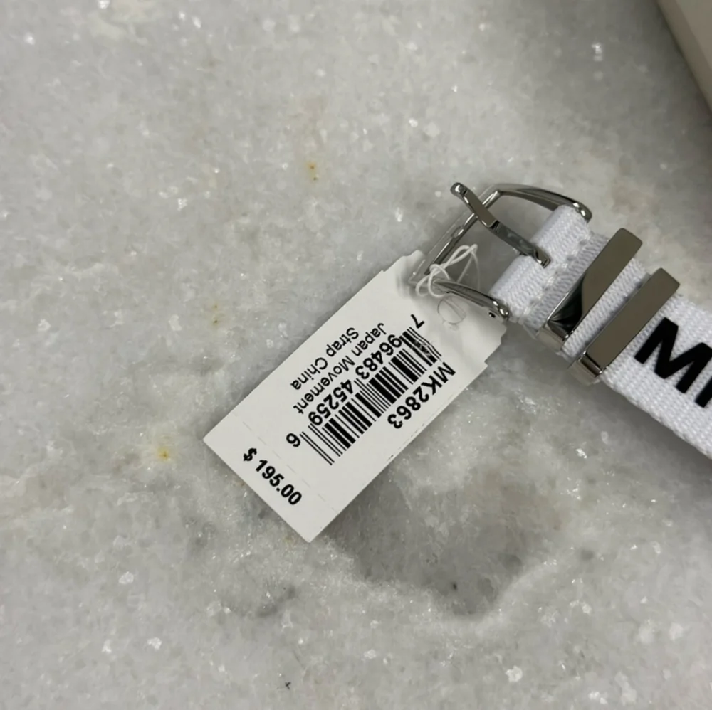 NWT Michael Kors Watch MK2863 - Picture 3 of 5
